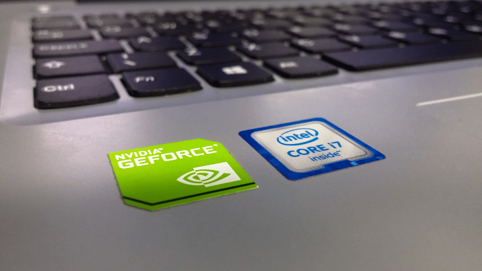 كيفية شراء سهم إنفيديا (NVIDIA) لعام 2026؟