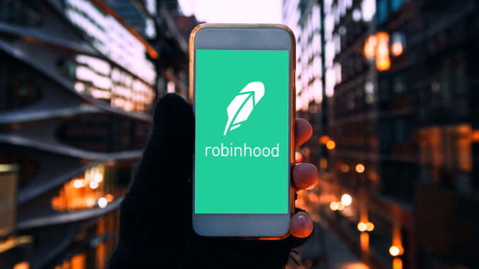 مستخدمو تطبيق Robinhood يُعبّرون عن إحباطهم بعد اختراق بعض الحسابات