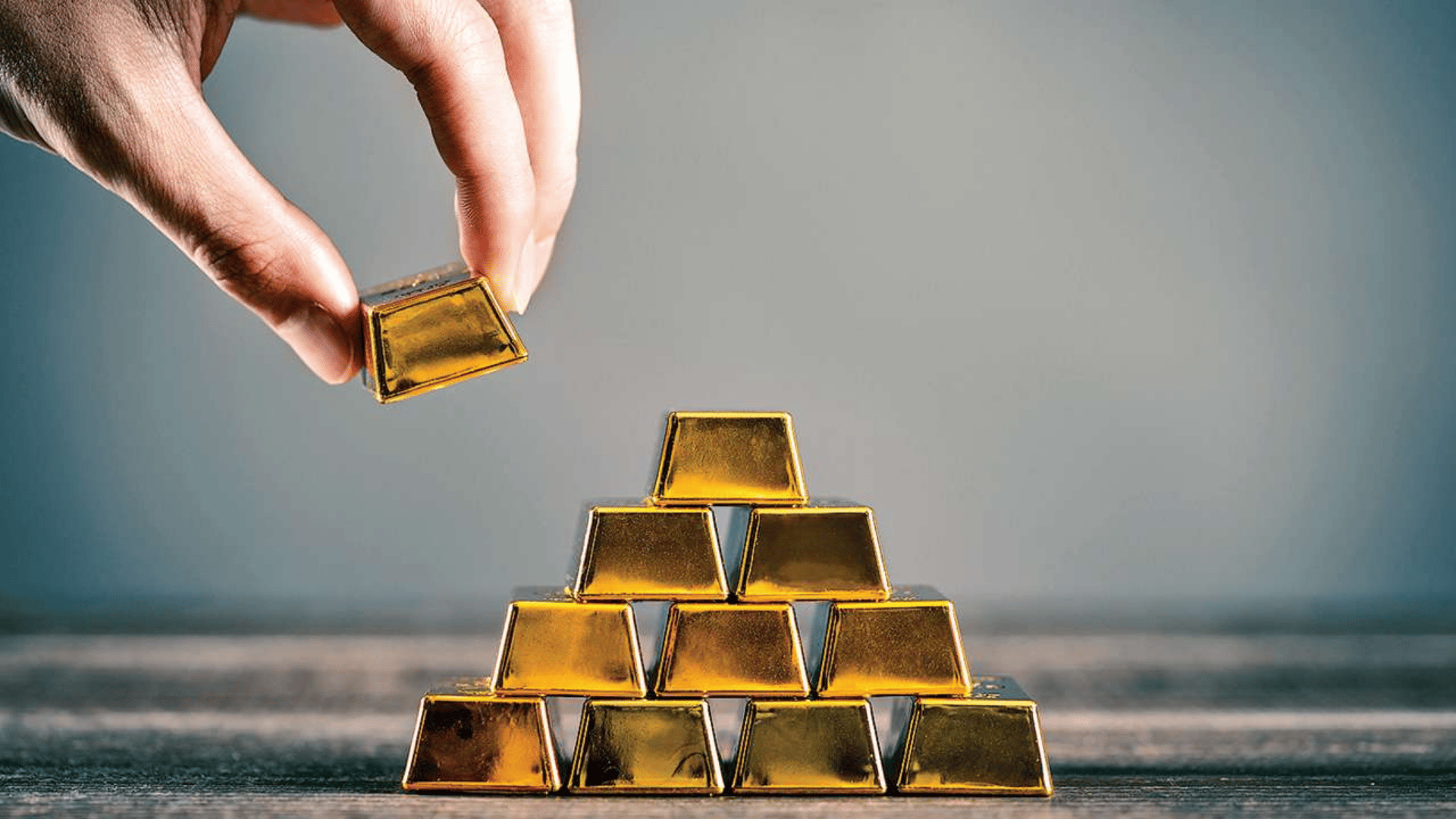 كيفية تداول الذهب والاستثمار في الذهب للمبتدئين بأسهل الطرق