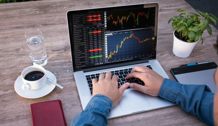 مخاطر التداول والاستثمار مع شركات الوساطة وشركات التداول